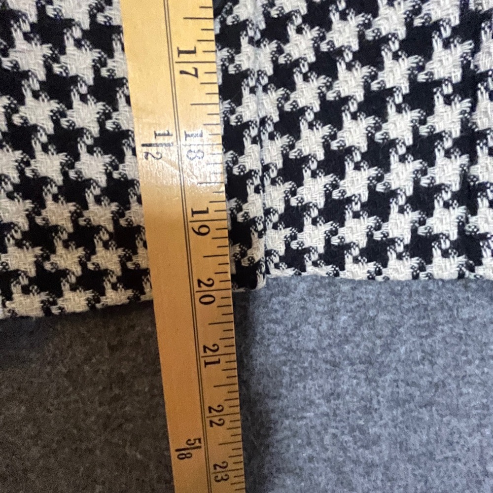 Petite Sophisticate Houndstooth Blazer Jacket Sz 8‎ Italy Classic Tweed Timeless - Picture 6 of 10